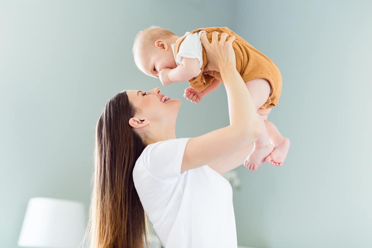 Bébé : transformer des moments ordinaires en souvenirs pépites