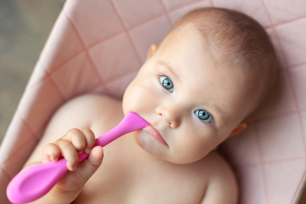 Poussée dentaire : comment la soulager ?